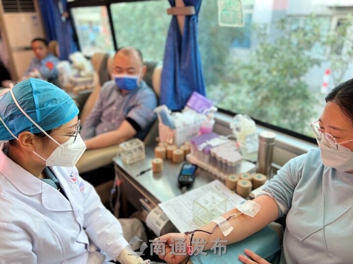 ����ͨ������������Ѫ3������������ѪҺ���ѹ����������������luck18��ְ֯��������Ѫ